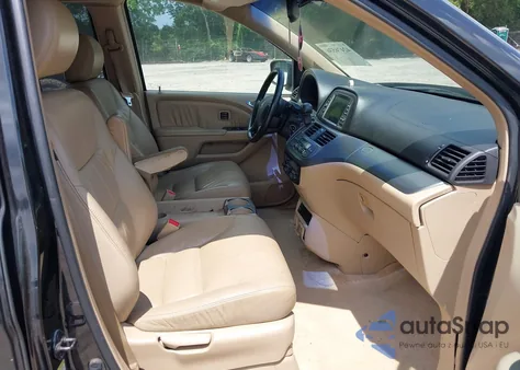 2006 Honda Odyssey Touring from USA, damaged, VIN 5FNRL38856B105928